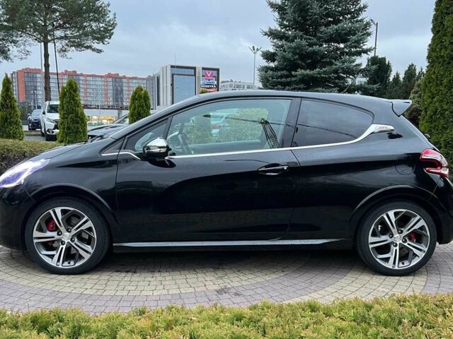 Черный Пежо 208, объемом двигателя 1.6 л и пробегом 130 тыс. км за 13650 $, фото 3 на Automoto.ua