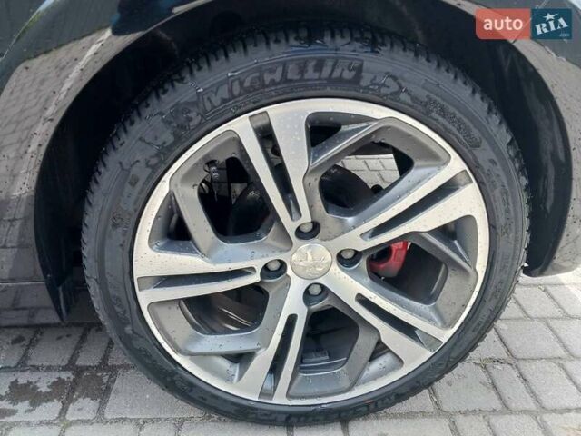 Чорний Пежо 208, об'ємом двигуна 1.6 л та пробігом 130 тис. км за 13000 $, фото 7 на Automoto.ua