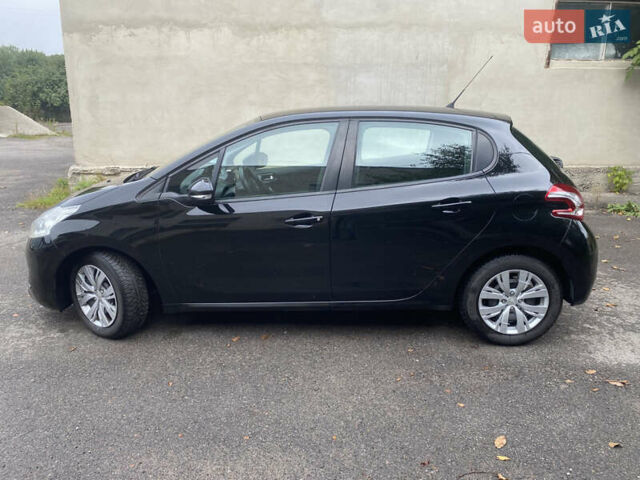 Черный Пежо 208, объемом двигателя 1.56 л и пробегом 214 тыс. км за 8250 $, фото 7 на Automoto.ua