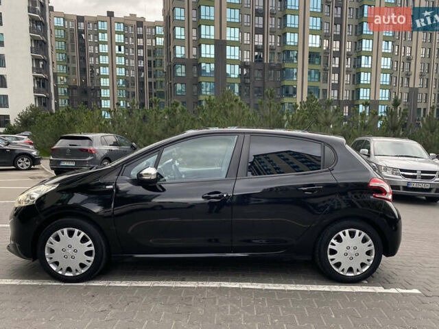 Черный Пежо 208, объемом двигателя 1.2 л и пробегом 117 тыс. км за 6900 $, фото 6 на Automoto.ua