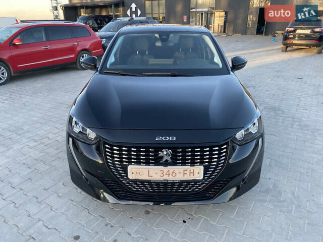 Черный Пежо 208, объемом двигателя 0 л и пробегом 27 тыс. км за 14350 $, фото 6 на Automoto.ua