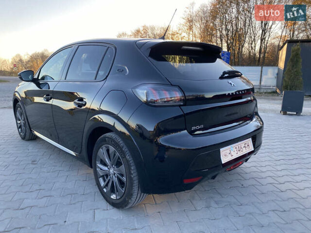 Черный Пежо 208, объемом двигателя 0 л и пробегом 27 тыс. км за 14350 $, фото 12 на Automoto.ua