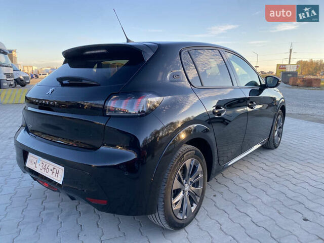 Черный Пежо 208, объемом двигателя 0 л и пробегом 27 тыс. км за 14350 $, фото 10 на Automoto.ua