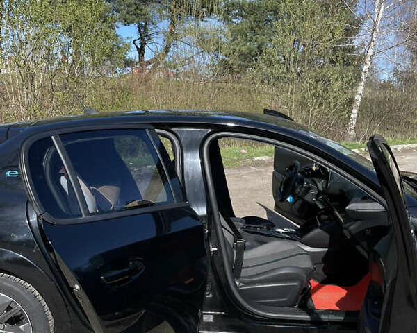 Черный Пежо 208, объемом двигателя 0 л и пробегом 27 тыс. км за 12900 $, фото 28 на Automoto.ua