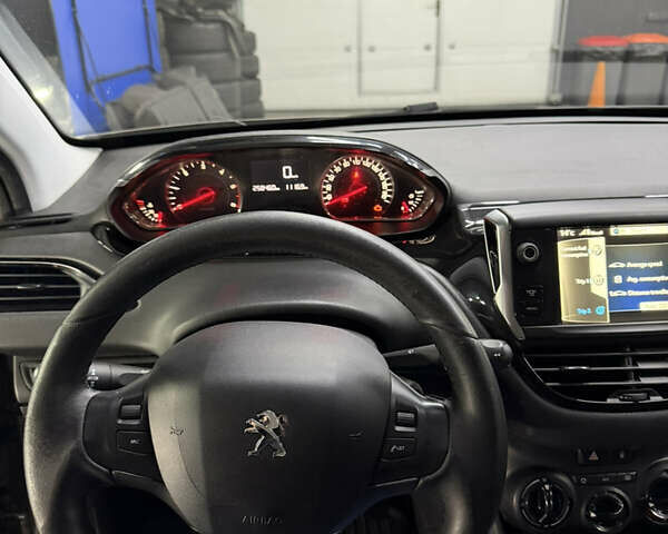 Коричневый Пежо 208, объемом двигателя 1.4 л и пробегом 258 тыс. км за 6600 $, фото 15 на Automoto.ua