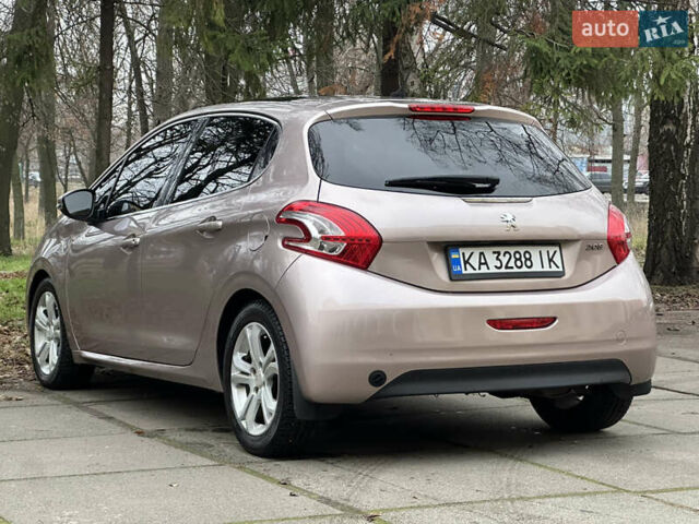 Красный Пежо 208, объемом двигателя 1.6 л и пробегом 232 тыс. км за 7999 $, фото 8 на Automoto.ua