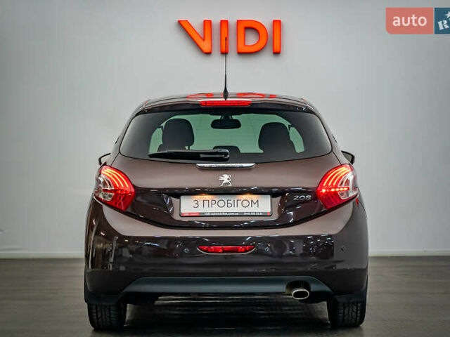 Пежо 208, объемом двигателя 1.6 л и пробегом 86 тыс. км за 8903 $, фото 5 на Automoto.ua