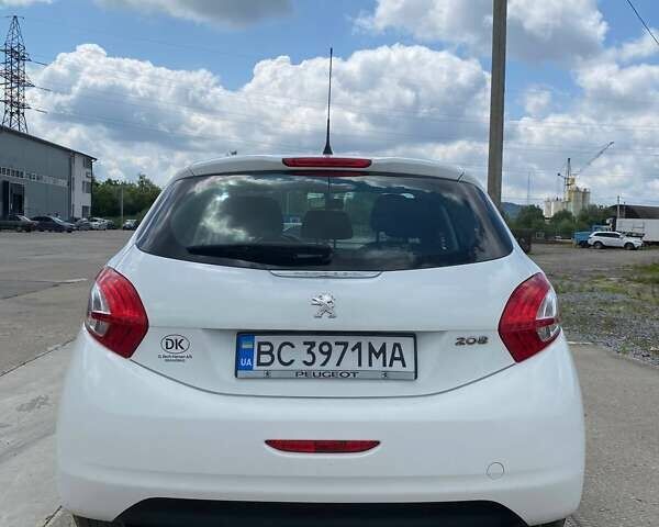 Пежо 208, об'ємом двигуна 1 л та пробігом 165 тис. км за 6500 $, фото 8 на Automoto.ua