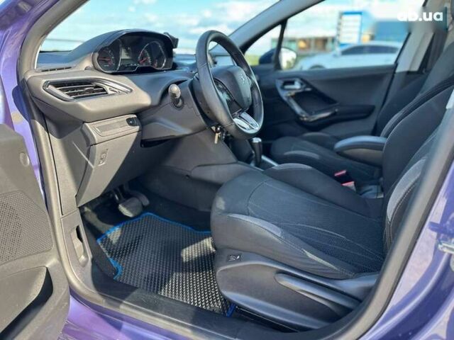 Пежо 208, объемом двигателя 1.6 л и пробегом 68 тыс. км за 8200 $, фото 27 на Automoto.ua