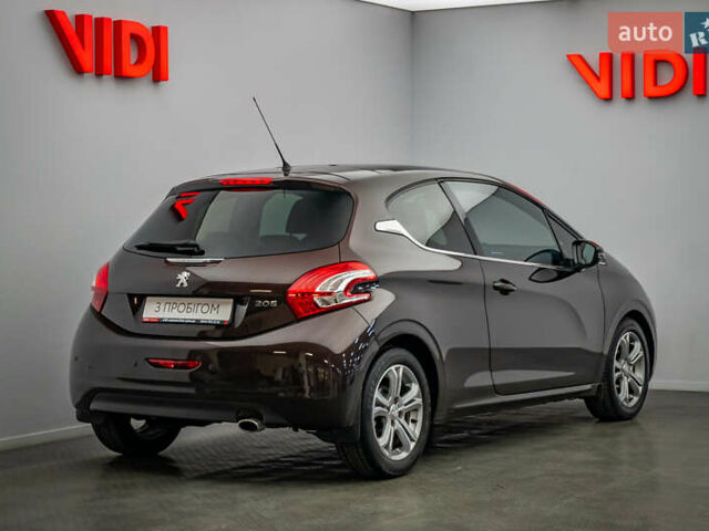 Пежо 208, объемом двигателя 1.6 л и пробегом 86 тыс. км за 8903 $, фото 1 на Automoto.ua