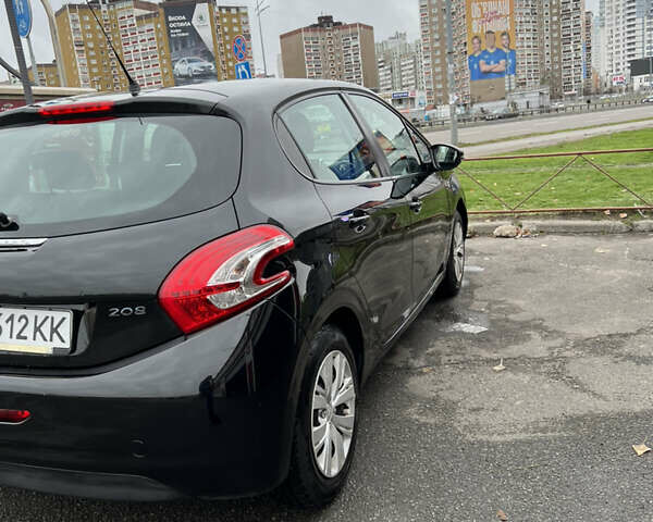 Пежо 208, объемом двигателя 1.2 л и пробегом 83 тыс. км за 8200 $, фото 10 на Automoto.ua