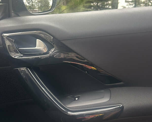 Пежо 208, объемом двигателя 1.2 л и пробегом 118 тыс. км за 8100 $, фото 16 на Automoto.ua