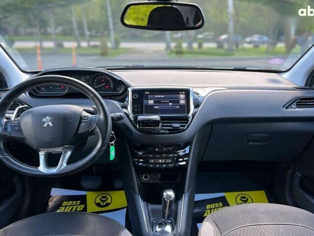 Пежо 208, об'ємом двигуна 1.2 л та пробігом 71 тис. км за 9990 $, фото 12 на Automoto.ua