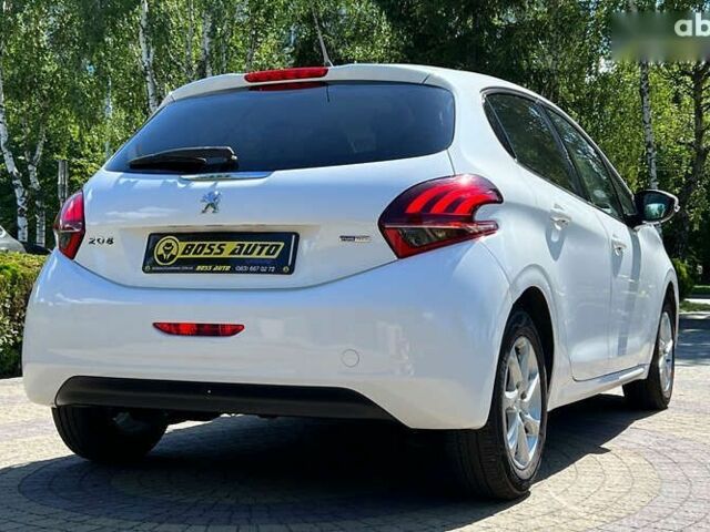 Пежо 208, об'ємом двигуна 1.2 л та пробігом 71 тис. км за 9990 $, фото 6 на Automoto.ua