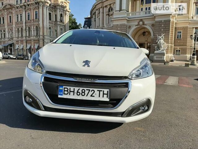 Пежо 208, об'ємом двигуна 1.2 л та пробігом 87 тис. км за 8500 $, фото 10 на Automoto.ua