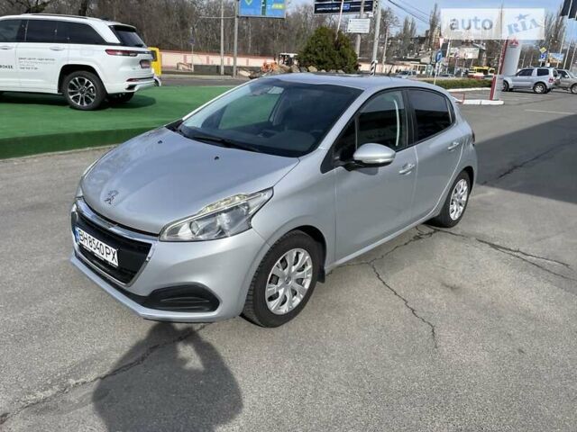 Пежо 208, объемом двигателя 1.2 л и пробегом 155 тыс. км за 7999 $, фото 1 на Automoto.ua