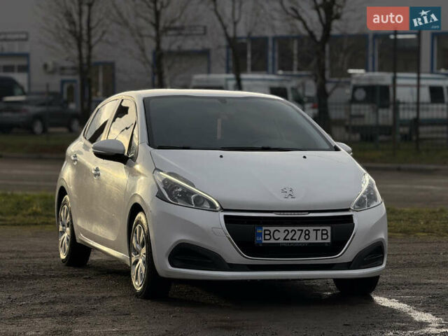 Пежо 208, объемом двигателя 1.2 л и пробегом 127 тыс. км за 6650 $, фото 2 на Automoto.ua