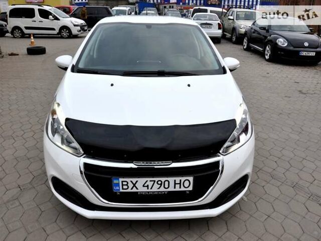 Пежо 208, объемом двигателя 1.2 л и пробегом 103 тыс. км за 7500 $, фото 1 на Automoto.ua