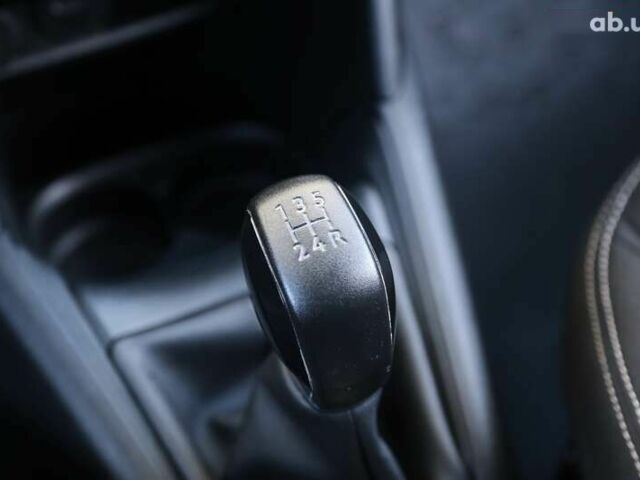 Пежо 208, объемом двигателя 1.5 л и пробегом 55 тыс. км за 12000 $, фото 19 на Automoto.ua
