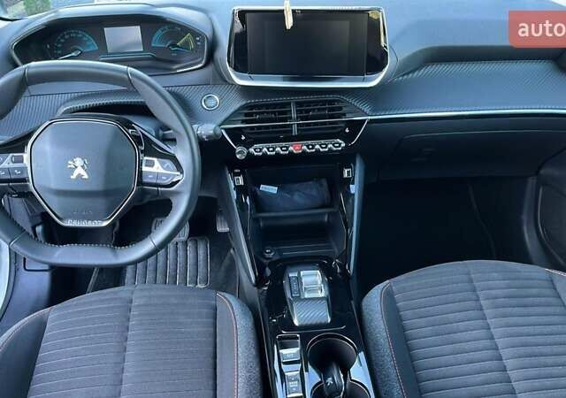 Пежо 208, объемом двигателя 0 л и пробегом 45 тыс. км за 14000 $, фото 20 на Automoto.ua