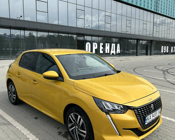 Жовтий Пежо 208, об'ємом двигуна 1.2 л та пробігом 40 тис. км за 17900 $, фото 7 на Automoto.ua