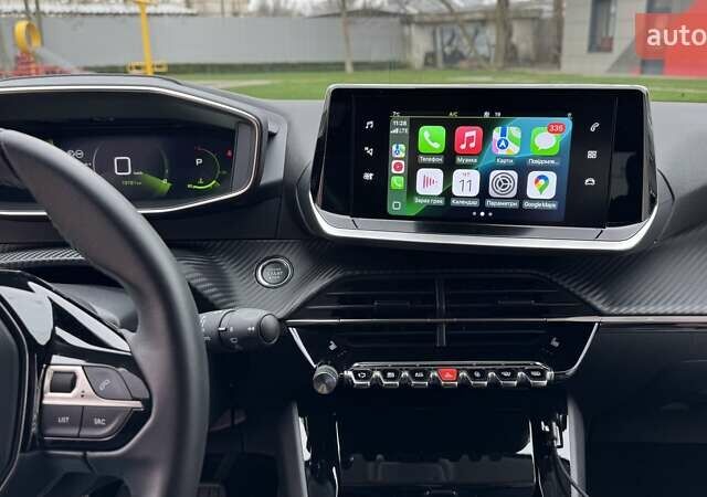 Жовтий Пежо 208, об'ємом двигуна 1.2 л та пробігом 19 тис. км за 17800 $, фото 7 на Automoto.ua