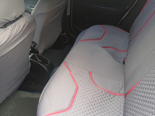 Сірий Пежо 208, об'ємом двигуна 1.4 л та пробігом 230 тис. км за 2349 $, фото 10 на Automoto.ua