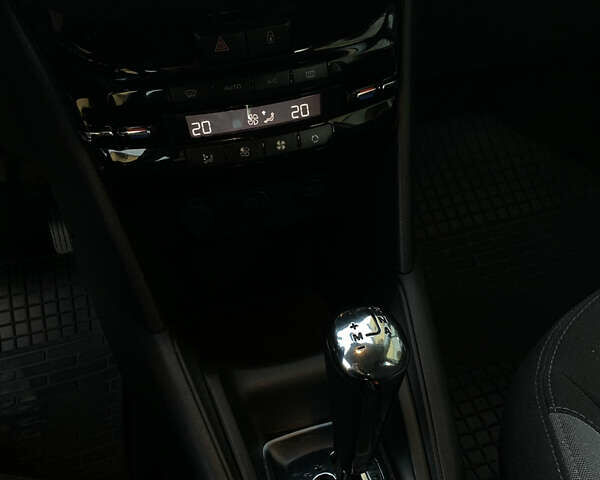 Сірий Пежо 208, об'ємом двигуна 1.4 л та пробігом 230 тис. км за 7300 $, фото 10 на Automoto.ua