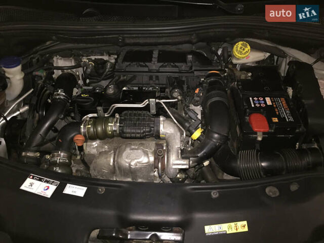 Сірий Пежо 208, об'ємом двигуна 1.4 л та пробігом 230 тис. км за 7300 $, фото 25 на Automoto.ua