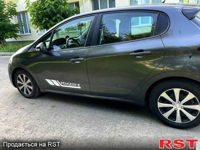 Серый Пежо 208, объемом двигателя 1.4 л и пробегом 177 тыс. км за 5350 $, фото 1 на Automoto.ua