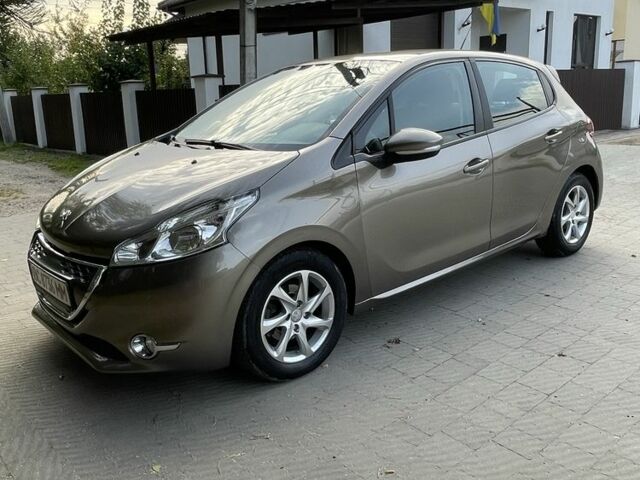 Сірий Пежо 208, об'ємом двигуна 1.4 л та пробігом 98 тис. км за 8200 $, фото 1 на Automoto.ua