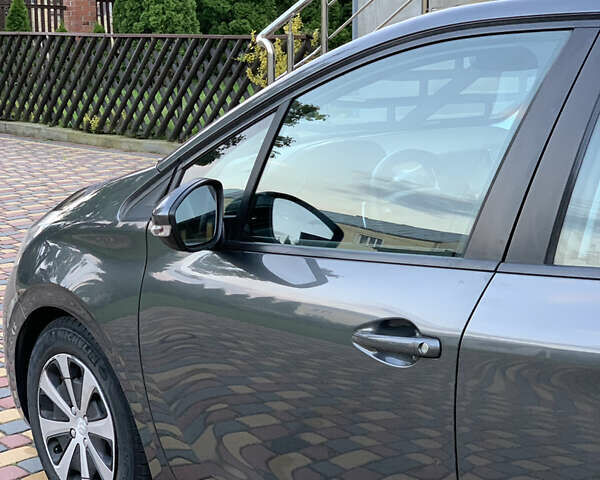 Сірий Пежо 208, об'ємом двигуна 1.4 л та пробігом 230 тис. км за 7300 $, фото 22 на Automoto.ua