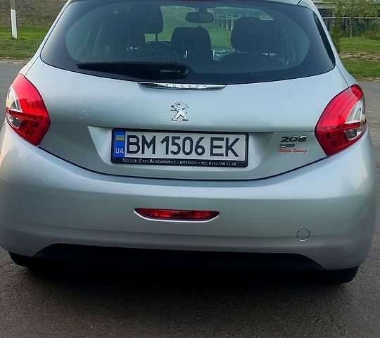 Серый Пежо 208, объемом двигателя 1.6 л и пробегом 192 тыс. км за 5999 $, фото 5 на Automoto.ua