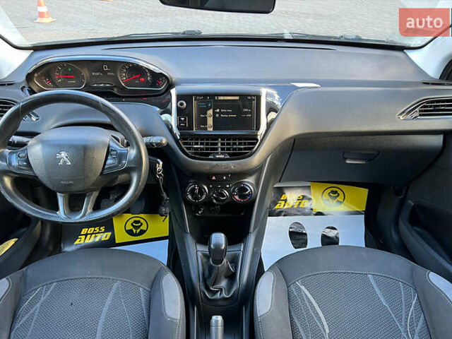 Сірий Пежо 208, об'ємом двигуна 1.2 л та пробігом 184 тис. км за 6200 $, фото 10 на Automoto.ua