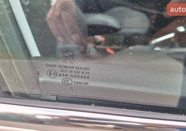 Сірий Пежо 208, об'ємом двигуна 1.6 л та пробігом 81 тис. км за 9900 $, фото 17 на Automoto.ua