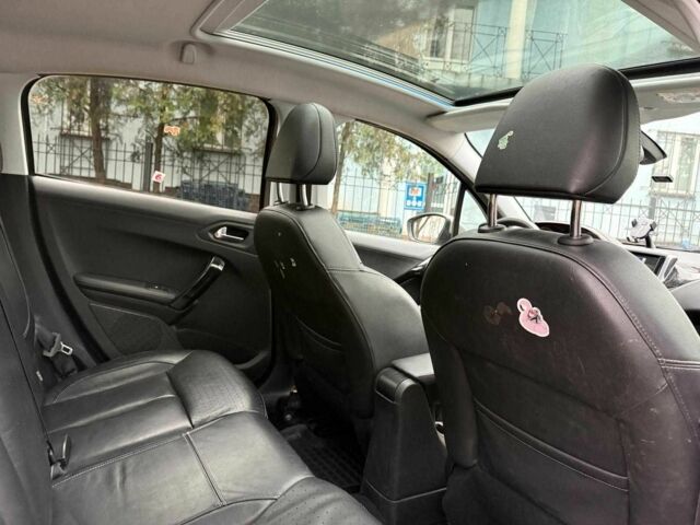 Серый Пежо 208, объемом двигателя 1.6 л и пробегом 136 тыс. км за 6390 $, фото 21 на Automoto.ua