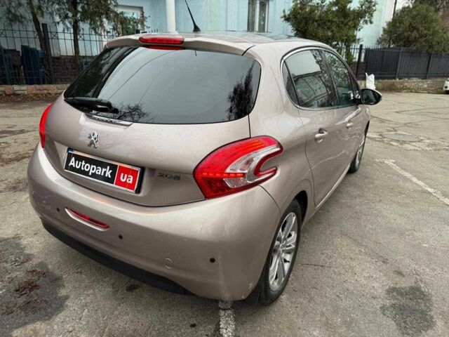 Серый Пежо 208, объемом двигателя 1.6 л и пробегом 136 тыс. км за 6390 $, фото 5 на Automoto.ua