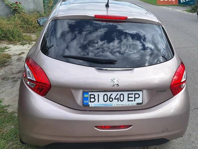 Сірий Пежо 208, об'ємом двигуна 1.6 л та пробігом 81 тис. км за 9900 $, фото 5 на Automoto.ua