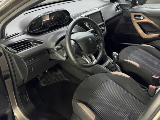 Серый Пежо 208, объемом двигателя 1.4 л и пробегом 258 тыс. км за 6700 $, фото 6 на Automoto.ua