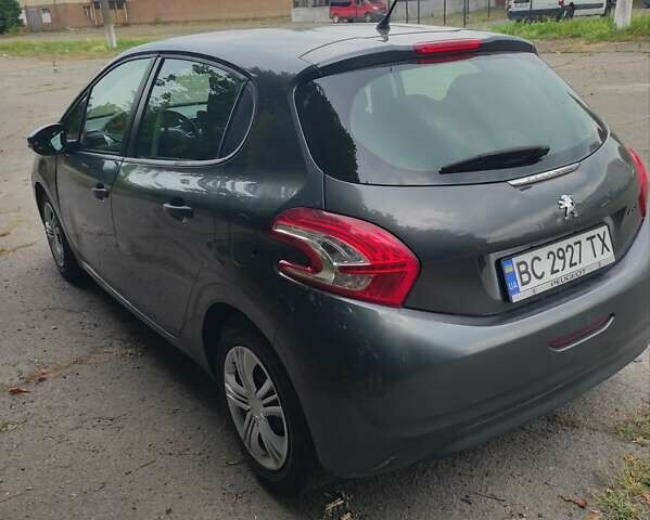 Пежо 208 2014 в Сокале на Automoto.ua Серый Пежо 208, объемом двигателя 1.4 л и пробегом 226 тыс. км за 5400 $, фото 6 на Automoto.ua