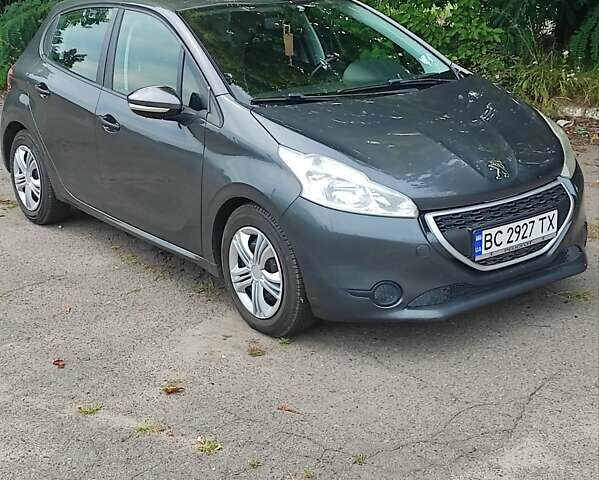 Пежо 208 2014 в Сокале на Automoto.ua Серый Пежо 208, объемом двигателя 1.4 л и пробегом 226 тыс. км за 5400 $, фото 9 на Automoto.ua