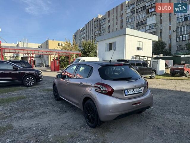 Серый Пежо 208, объемом двигателя 1.2 л и пробегом 118 тыс. км за 5900 $, фото 7 на Automoto.ua