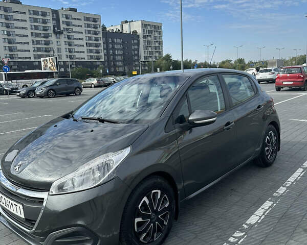 Серый Пежо 208, объемом двигателя 1.6 л и пробегом 190 тыс. км за 7100 $, фото 1 на Automoto.ua