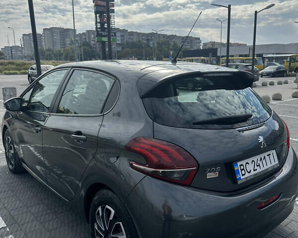 Серый Пежо 208, объемом двигателя 1.6 л и пробегом 190 тыс. км за 7100 $, фото 4 на Automoto.ua