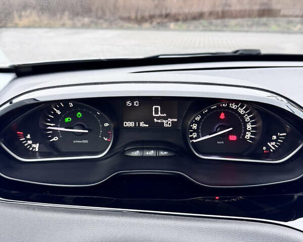 Сірий Пежо 208, об'ємом двигуна 1 л та пробігом 88 тис. км за 8100 $, фото 8 на Automoto.ua