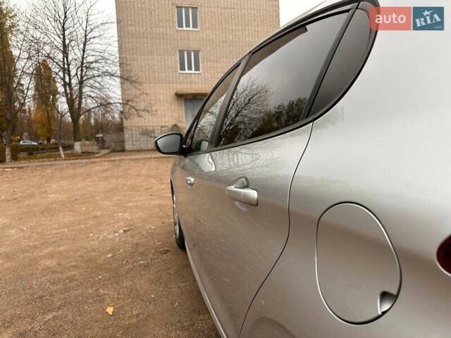Серый Пежо 208, объемом двигателя 1.2 л и пробегом 172 тыс. км за 8700 $, фото 15 на Automoto.ua