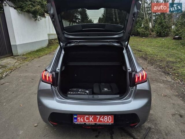Сірий Пежо 208, об'ємом двигуна 0 л та пробігом 110 тис. км за 15107 $, фото 18 на Automoto.ua
