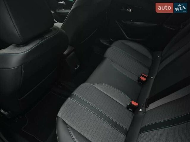 Сірий Пежо 208, об'ємом двигуна 0 л та пробігом 110 тис. км за 15107 $, фото 16 на Automoto.ua