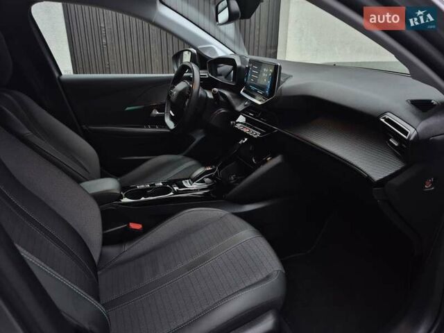 Сірий Пежо 208, об'ємом двигуна 0 л та пробігом 110 тис. км за 15107 $, фото 22 на Automoto.ua