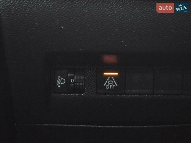 Сірий Пежо 208, об'ємом двигуна 0 л та пробігом 110 тис. км за 15107 $, фото 35 на Automoto.ua